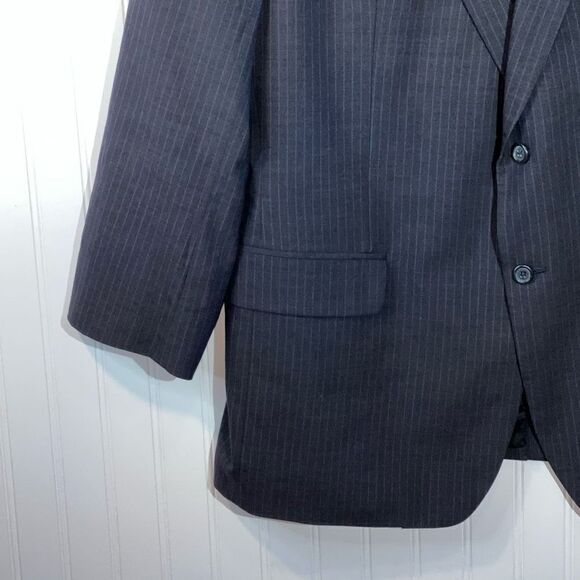 Jos A Bank 100% Wool Suit Jacket Men 46 Regular Black Pin Striped Sport Coat - Picture 3 of 13
